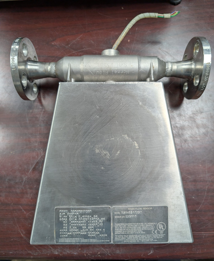 🤪 EMERSON MICRO MOTION MASS FLOW SENSOR DS040S113SU