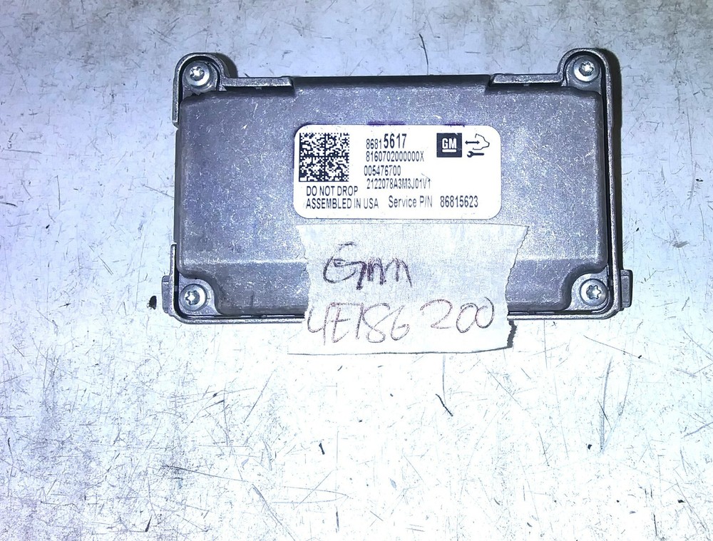 86815617 GMC 2022 lane assist camera