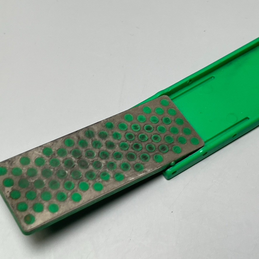 DMT Diamond Machining Technology Sharpening Tools Green Keychain