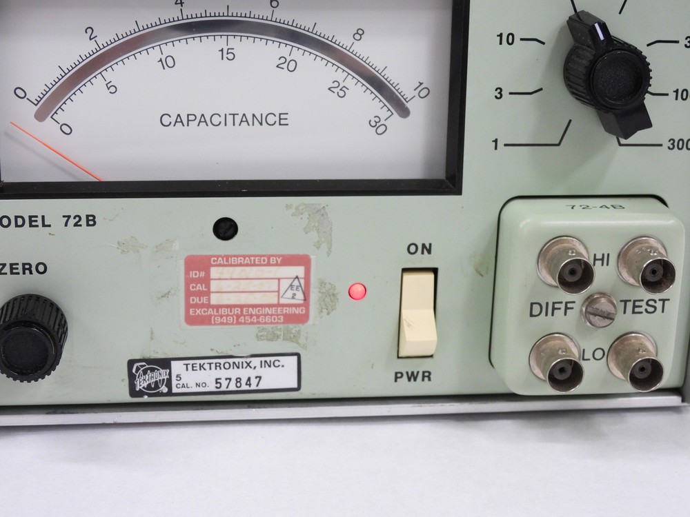Boonton Electronics 72B Capacitance Meter (powers up, meter moves)