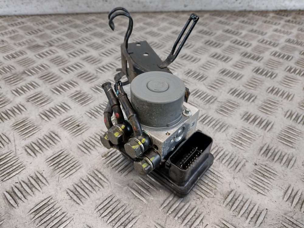 2016 KYMCO XCITING  400i ABS PUMP