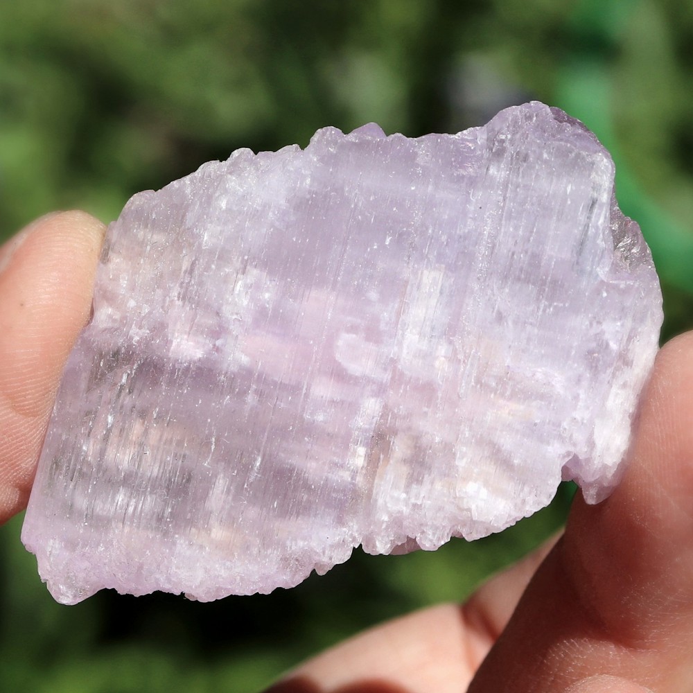 Mineral Specimen: Kunzite (KNZ91)