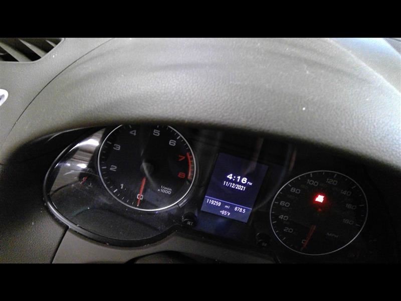 Q5 AUDI 2011 Headrest 351398