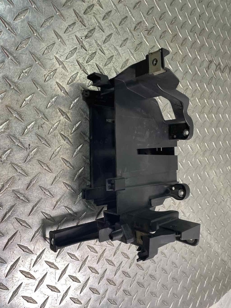 07-16 MINI COOPER R55-R61ENGINE COMPUTER SUPPORT BRACKET HOLDER 12907629990 OEM