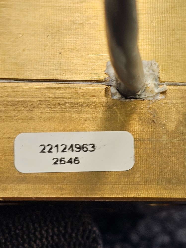 22124963: Piston-Type Flow Switch 2403C 3C 22 AWG SHIELDED 75C