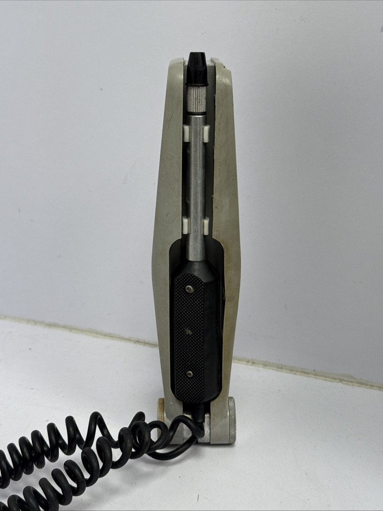 Snap-on Leak Detector with Case ACT5500