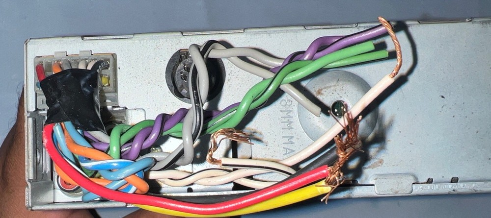 Alpine CDM-7857 Old School No Remote