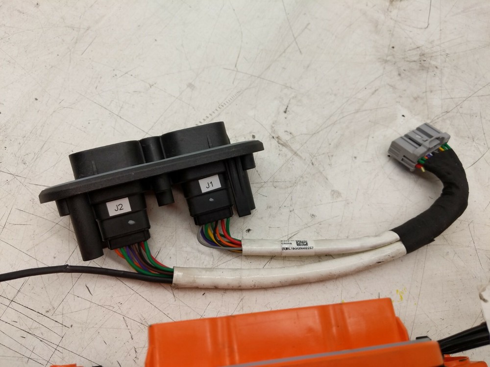 ⭕ 2016-2020 Model S X Rapidmate High Voltage Battery Ancillary Unit 1099841-00-A