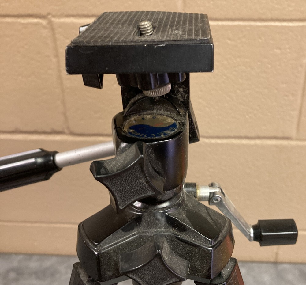 Pro Tripod Model 1365 Japan