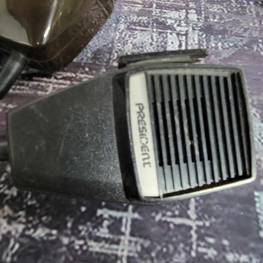 Miscellaneous CB mics, mounts, speaker, and small accessories UNTESTED