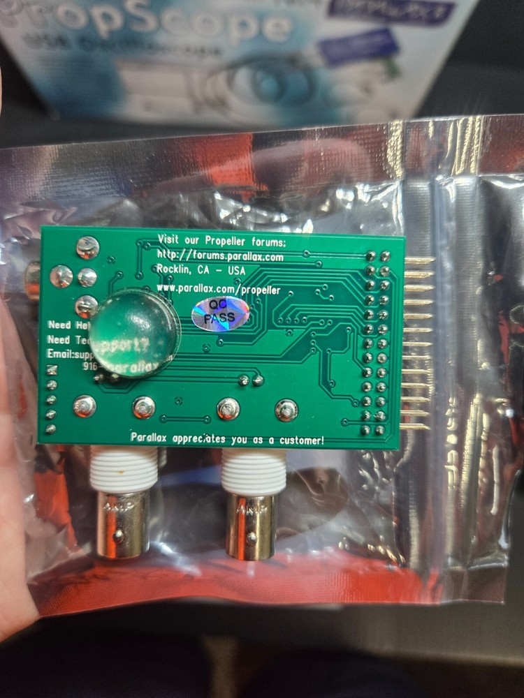 Parallax USB Oscilloscope #32220 **LOT C** (PC)