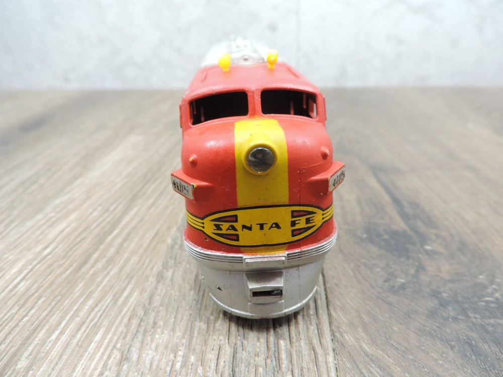 Tyco Santa Fe Engine 4015 HO Untested