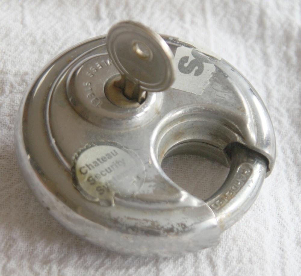 Round lock with key padlock hardened stainless steel 2-3/4"