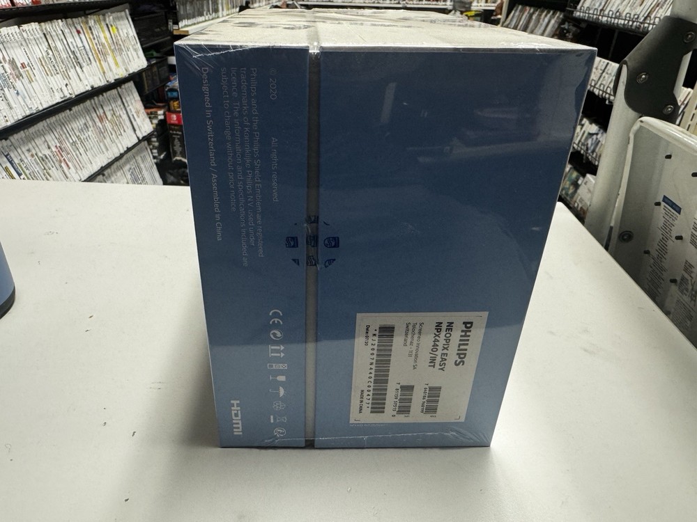 Philips NeoPix Easy Mini projector NEW