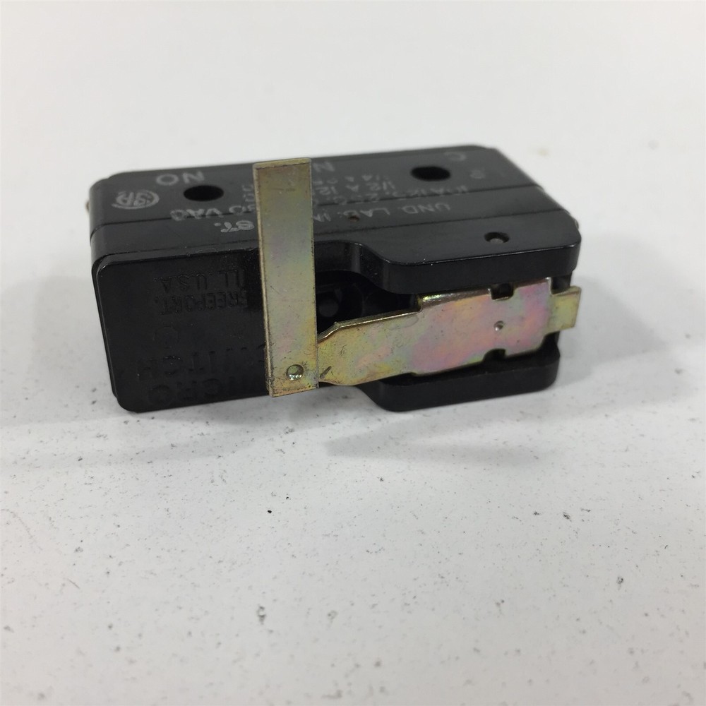 (1) Honeywell BZ-2RW8435109 Microswitch