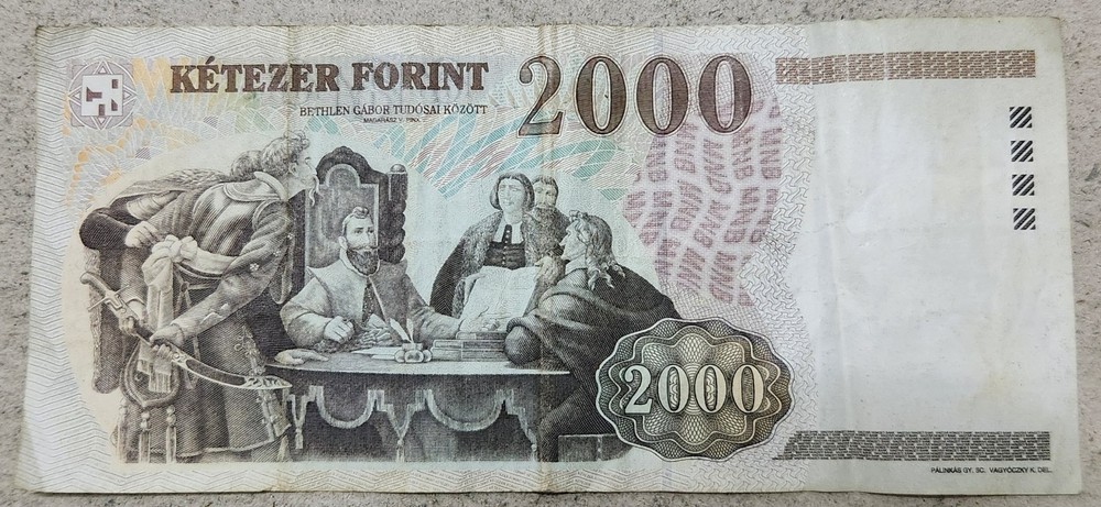 HUNGARY 🇭🇺 2000 FORINT BANKNOTE 2002