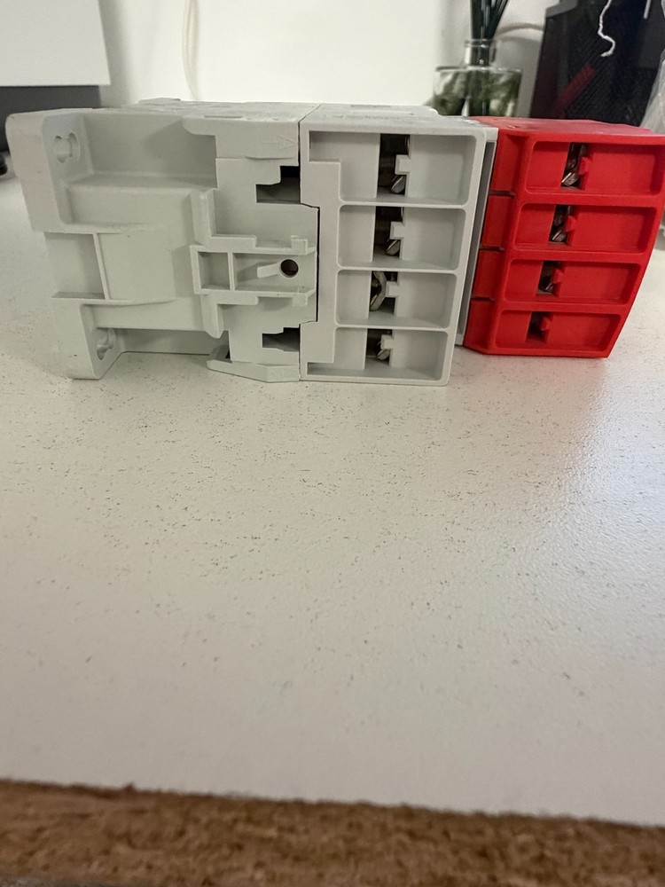ALLEN BRADLEY 700S-EF440EJC