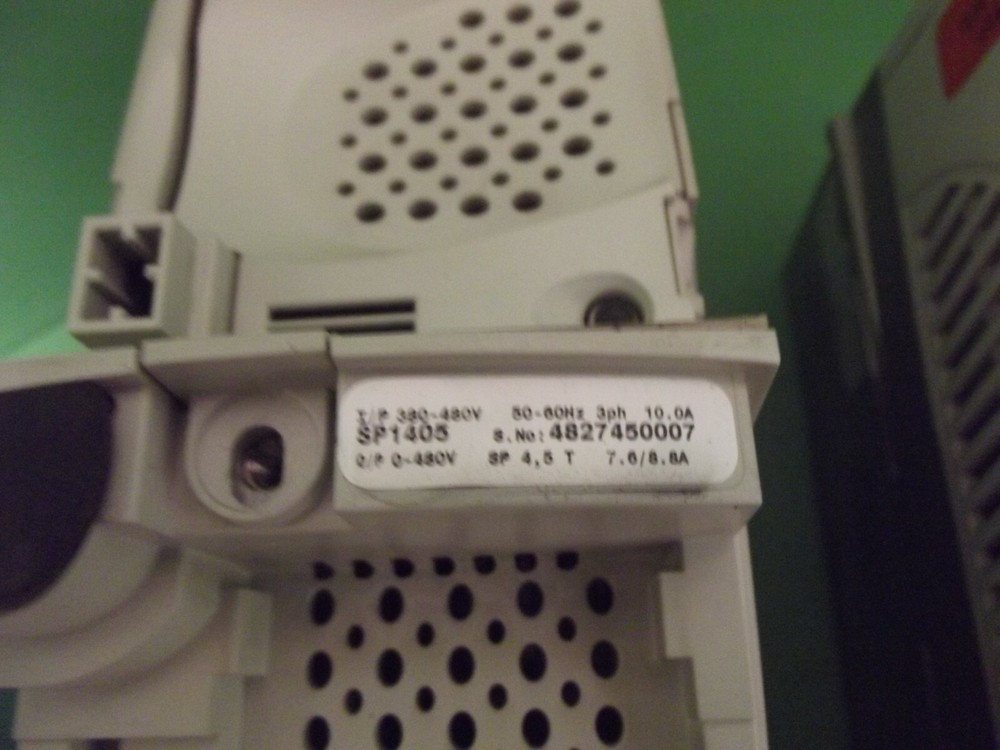 Control Techniques EMERSON UNIDRIVE SP SP1405 3.0 / 4.0 kW