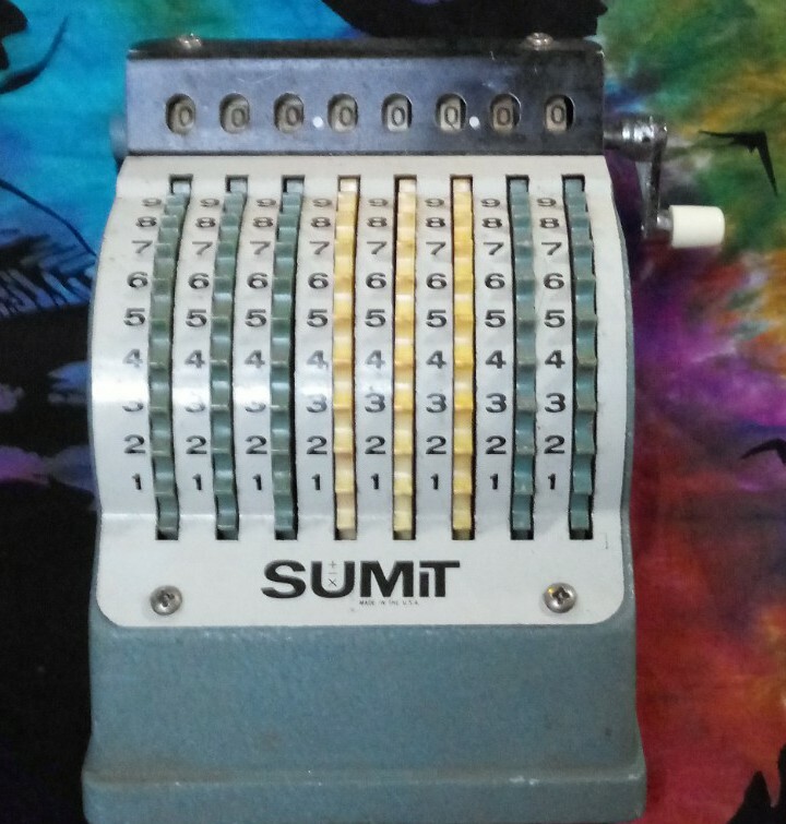 Vintage Sumit Manual Wheeled Calculator Adding Machine