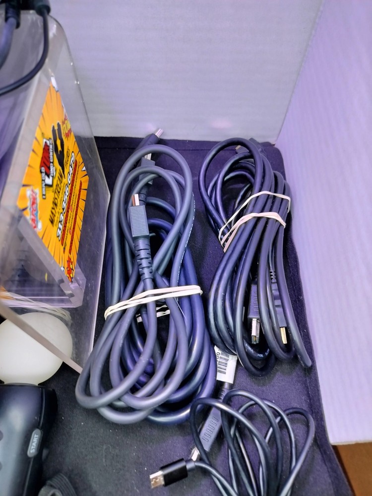 Sony PlayStation VR PS4 Version 1 Virtual Reality Headset Bundle AS-IS UNTESTED