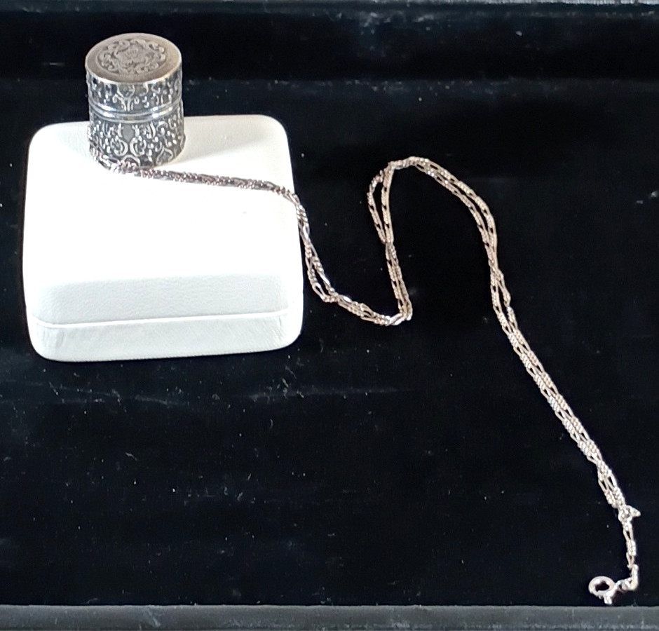 Vintage Sterling Silver Thimble Holder 30in Chain Chatelaine 16g