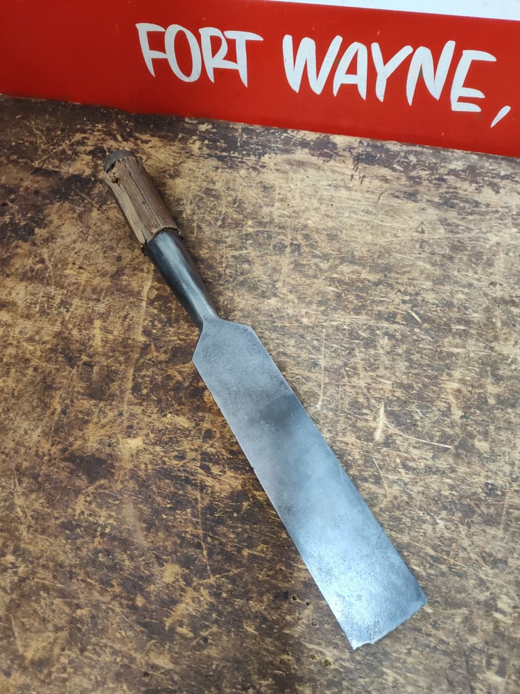 Early Riverside 2" Square Edge Socket Framing Chisel Timber Slick