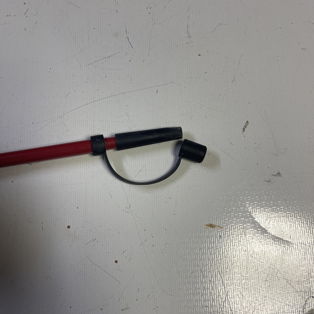 JT Eaton Red Pest Duster