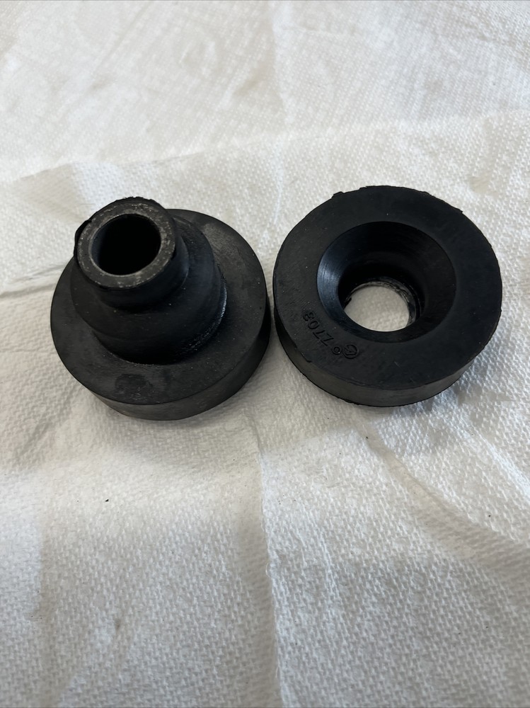 AUTOMANN M23010 MOTOR MOUNT BUSHING PETERBILT , Qty 1