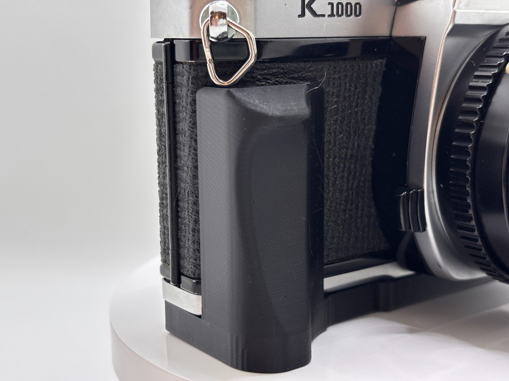 Low Profile Ergonomic Camera Grip Compatible with all Pentax K1000 - NEW