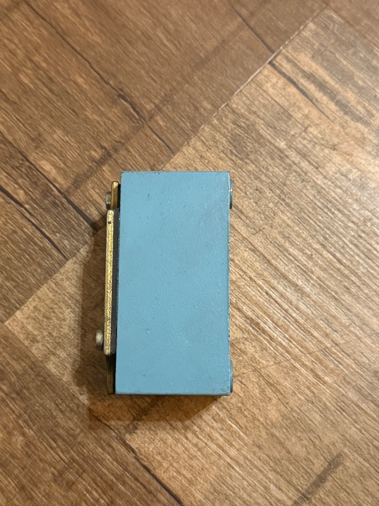 Telemecanique XCK-B1 Position Switch / Good Condition