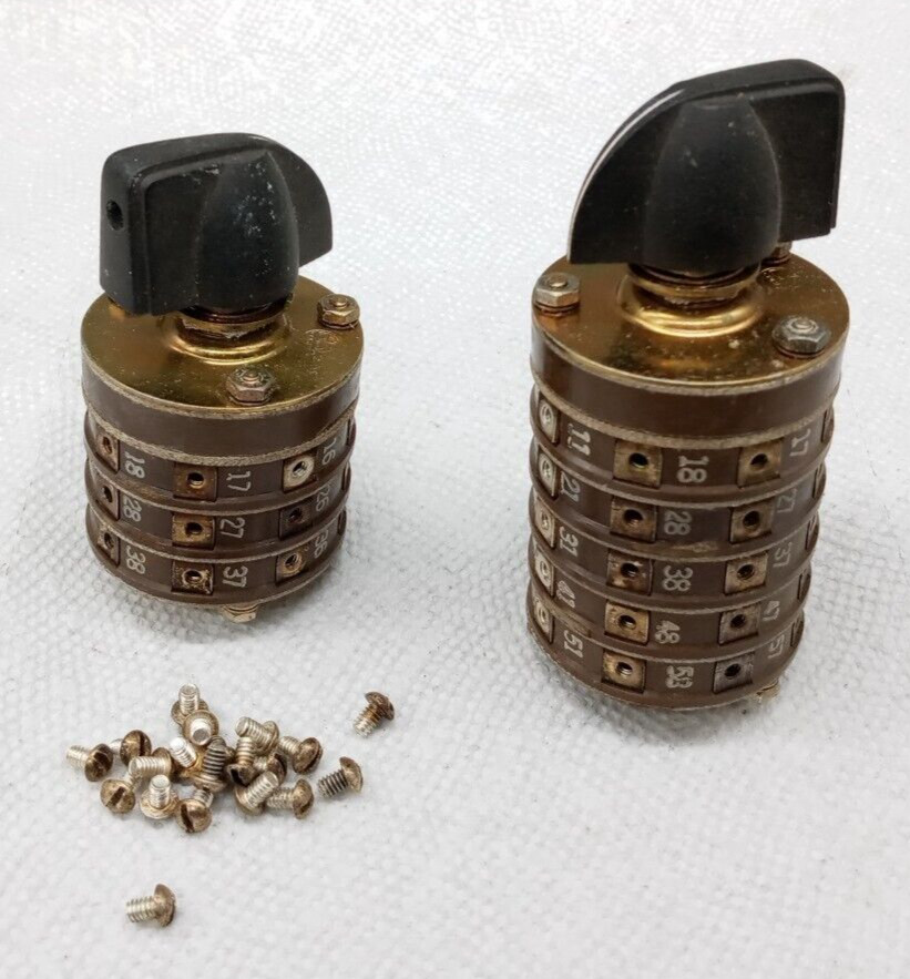 2 QTY ESCO ROTARY SWITCHS MS52002-3 / MS52002-5