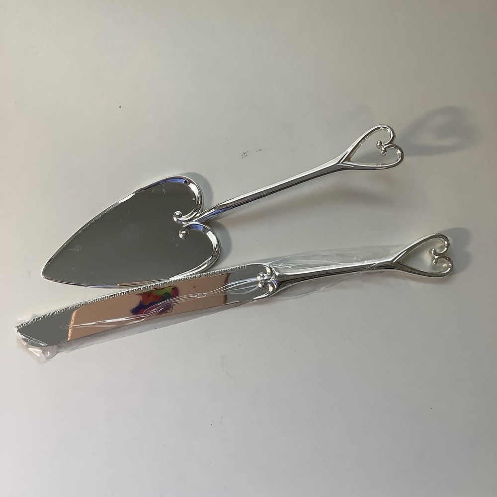 Celebrate It Silver Heart Wedding Cake Knife And Server Set