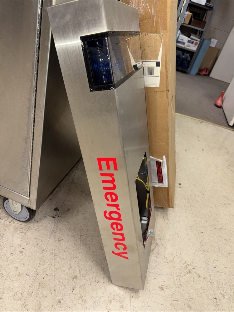 Code Blue CB-2E Emergency Phone And Light