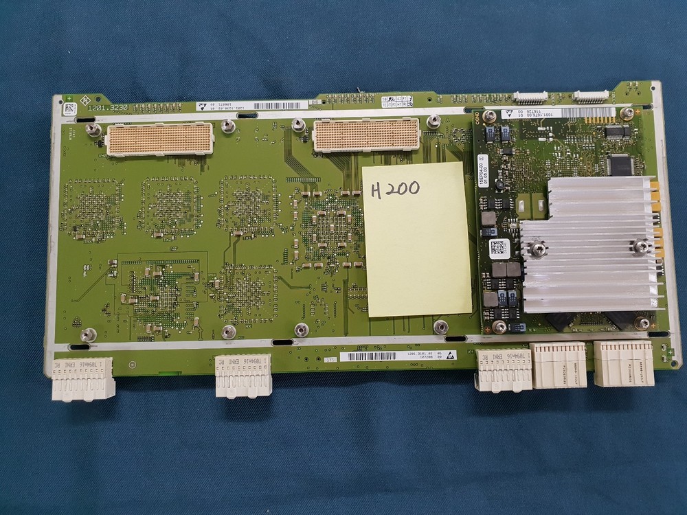 Rohde & Schwarz CMW500 - Option H200 : Hardware Only
