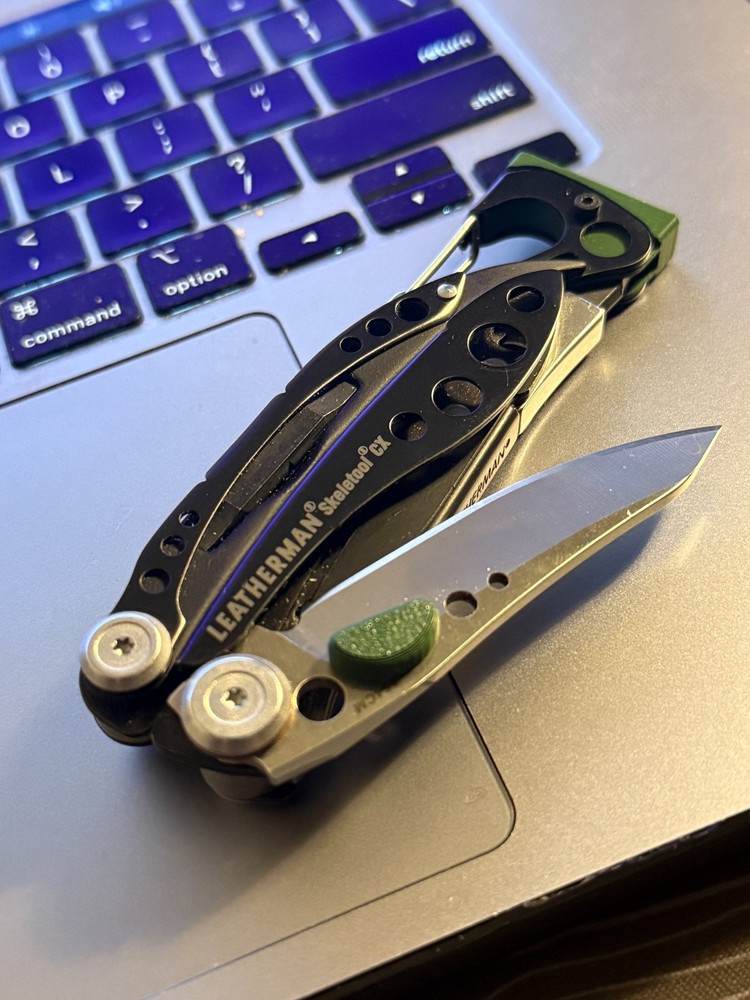 Hammer  & Thumb Stud Upgrade for Leatherman Skeletool – EDC Multi-Tool Mod