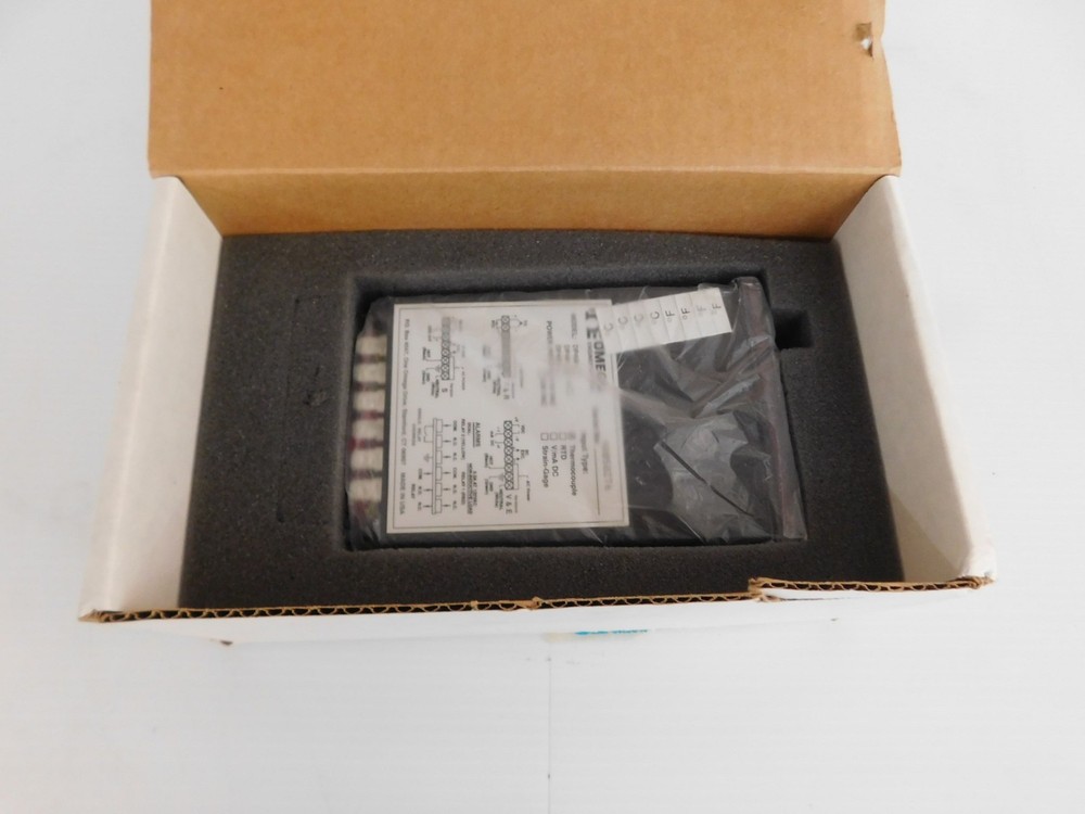 OMEGA DP461-T THERMOCOUPLE PANEL READER - NEW (MPT138)