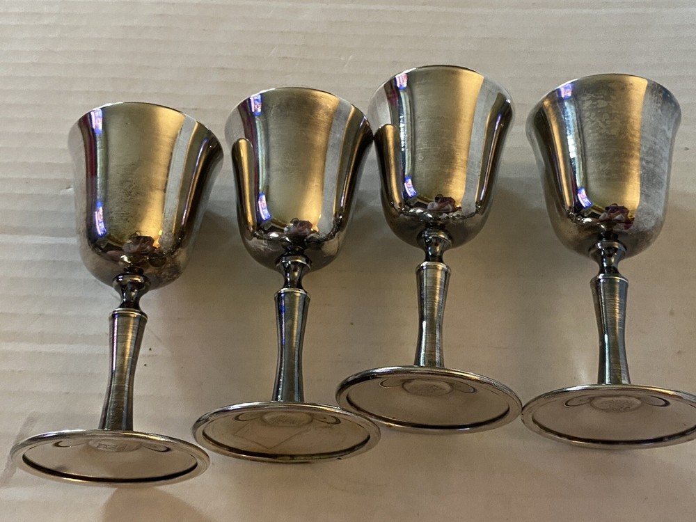 4 Small Italian Silver Plated 4” Wine Goblets de Uberti Barware
