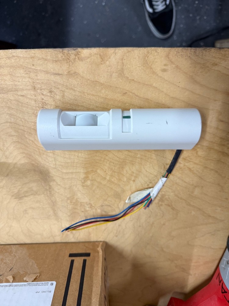 BOSCH DS150i Series Request-to-exit Detectors