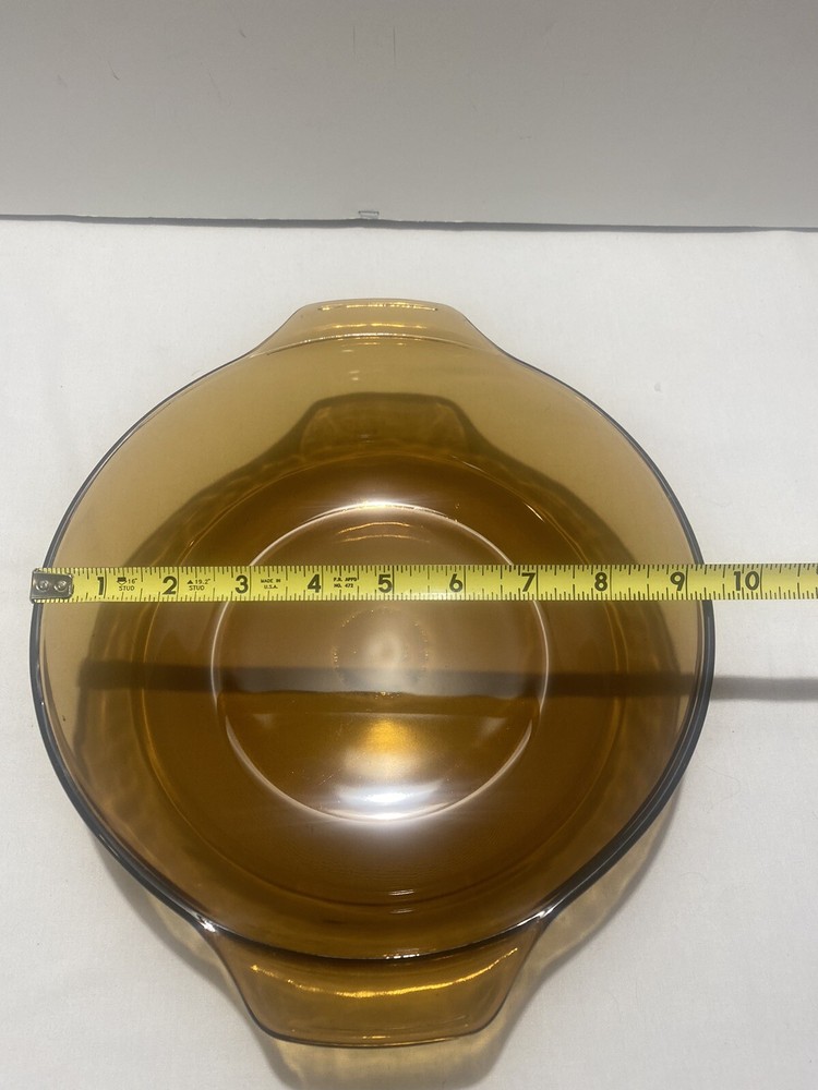 Pyrex Visionware 9.5” round casserole dish