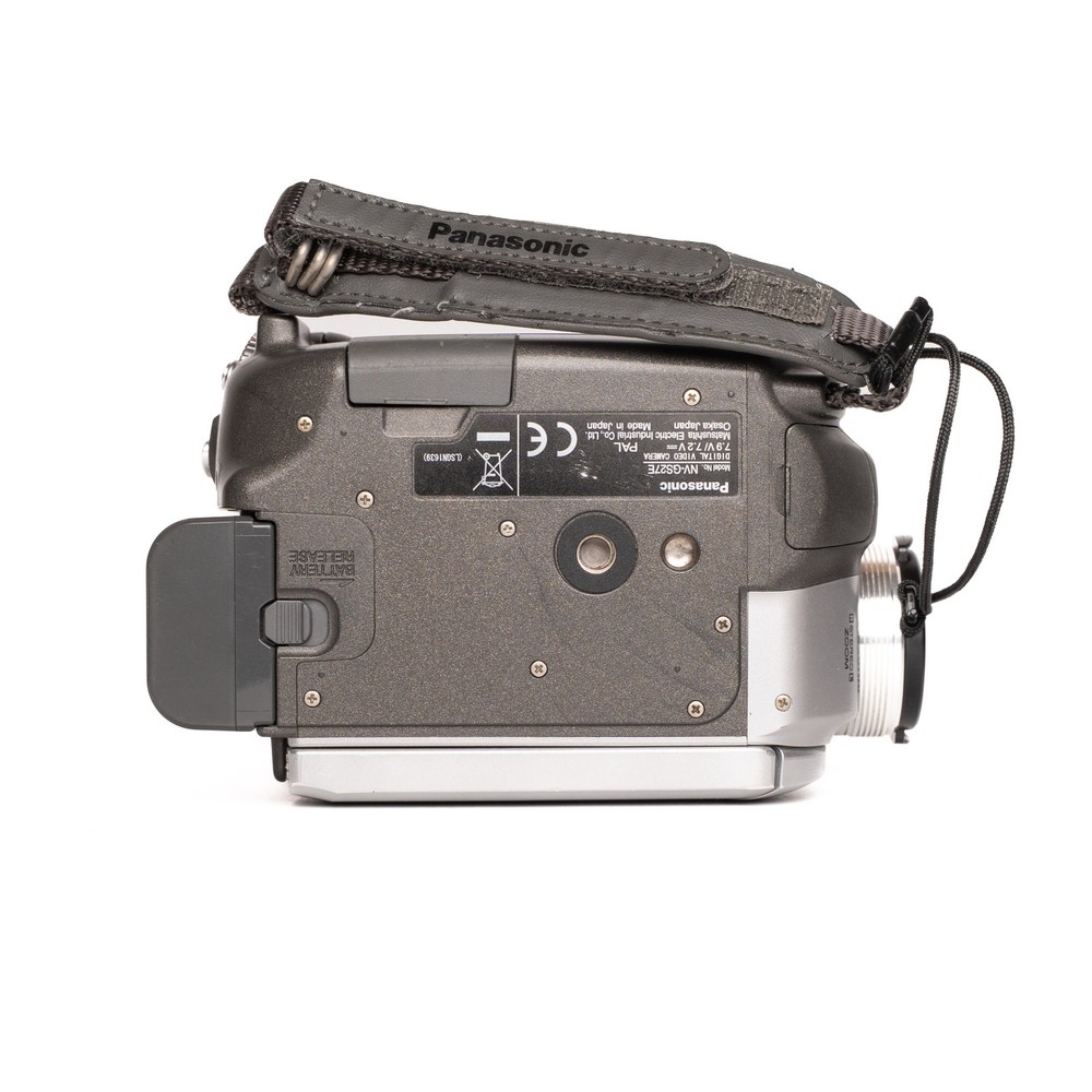Panasonic NV-GS27 MiniDV PAL Digital Camcorder - FULLY FUNCTIONAL