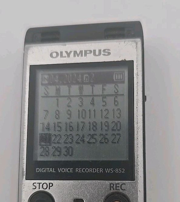 Olympus WS-852 Digital Voice Recorder Portable