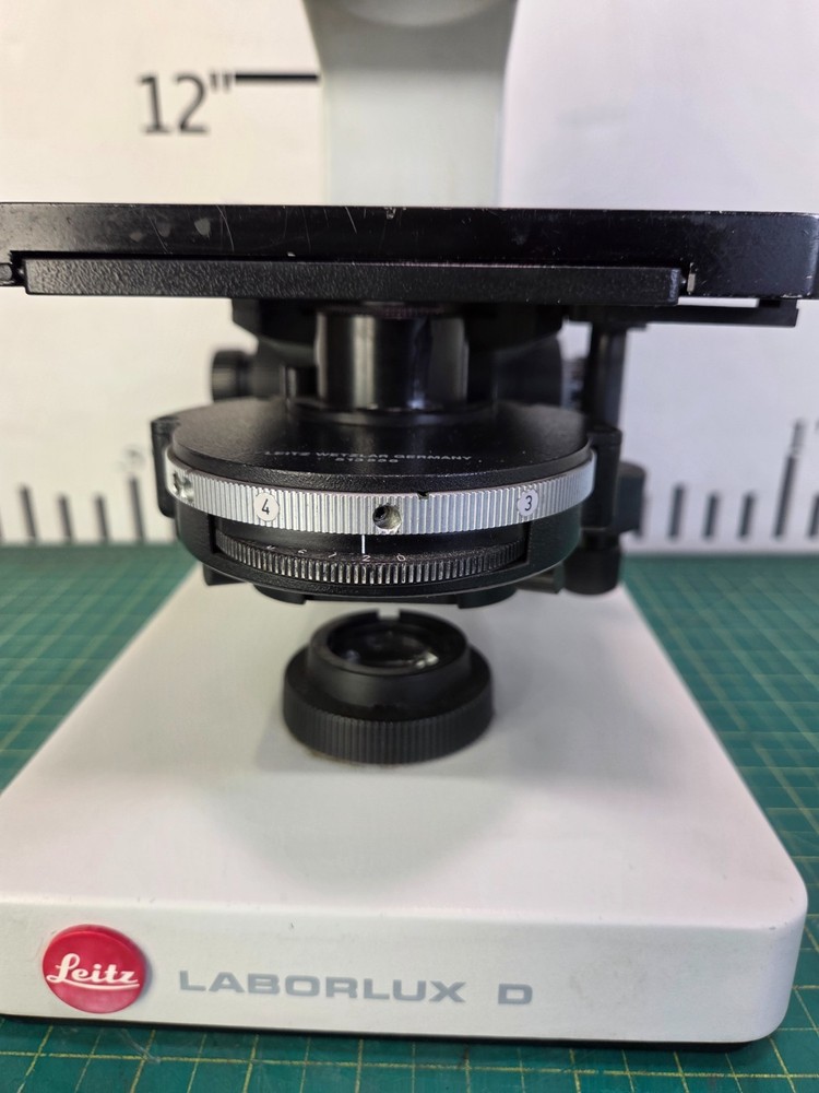 Leitz Laborlux D Microscope