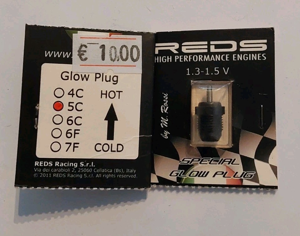 REDS 5C 5 Piece Conical Candle