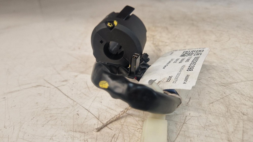 YAMAHA XSR125 2022 LEFT SIDE SWITCH GEAR