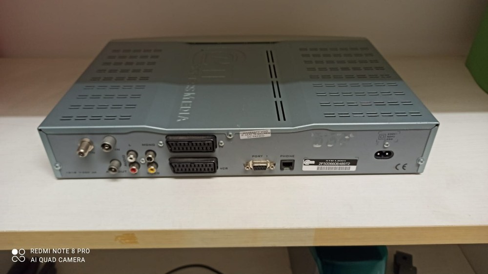 SKY DIGITAL SATELLITE DECODER Model STB-L3001