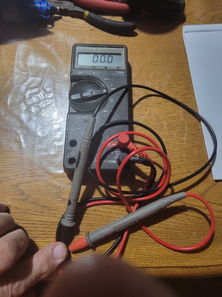 FLUKE 77 Multimeter Non Functional Parts Only