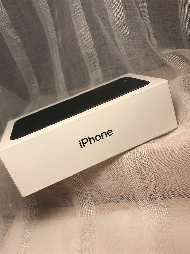 Apple iPhone BOX ONLY iPhone 7 Retail Packaging 256GB Original Inserts