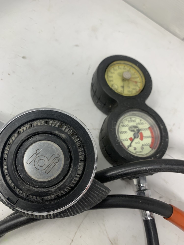 International Divers idI Scuba Regulator setup