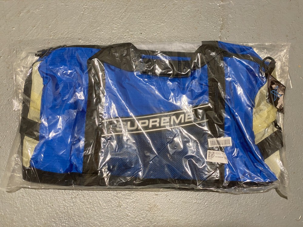 NEW Supreme 3D Logo Blue Duffle Bag FW23