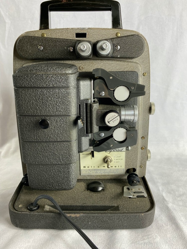 Bell and Howell Autoload Projector Model 353 Untested